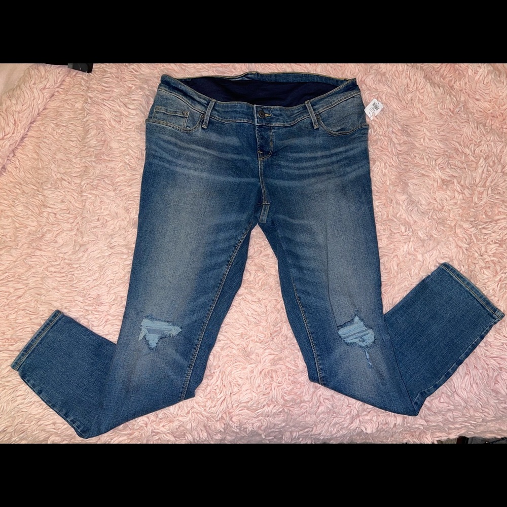 WOmens NWT Sz 10 Old Navy Maternity Skinny Jeans